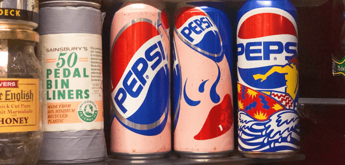 قوطی های پپسی در دهه 90 میلادی